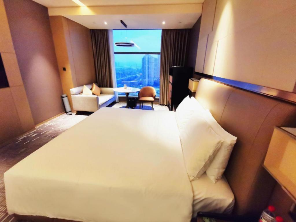 The Qube Hotel Xiangyang Xiangyang  Extérieur photo